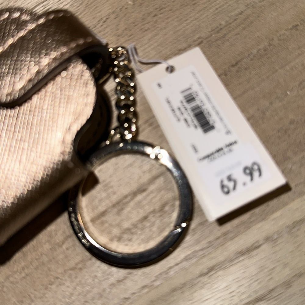 Kate Spade Metallic Saffia Leather AirPods Case - Picture 8 of 12